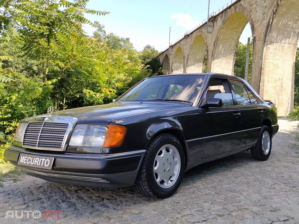 Mercedes-Benz 250 D