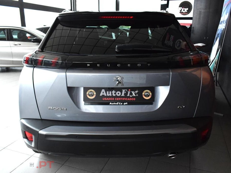 Peugeot 2008 1.5 BlueHDi GT EAT8