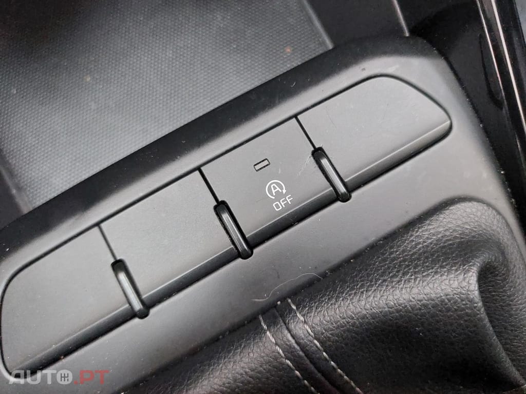 Kia Stonic 1.0 T-GDI EX