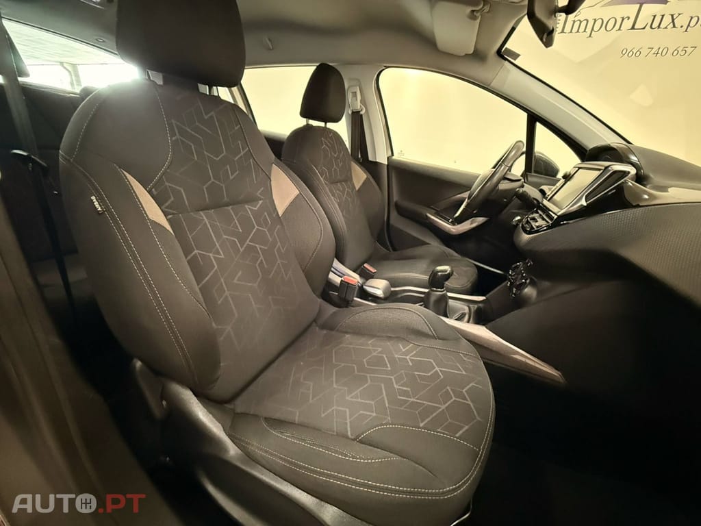 Peugeot 2008 1.6 BlueHDi Style