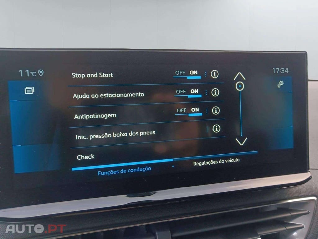 Peugeot 3008 1.2i Active BUSINESS