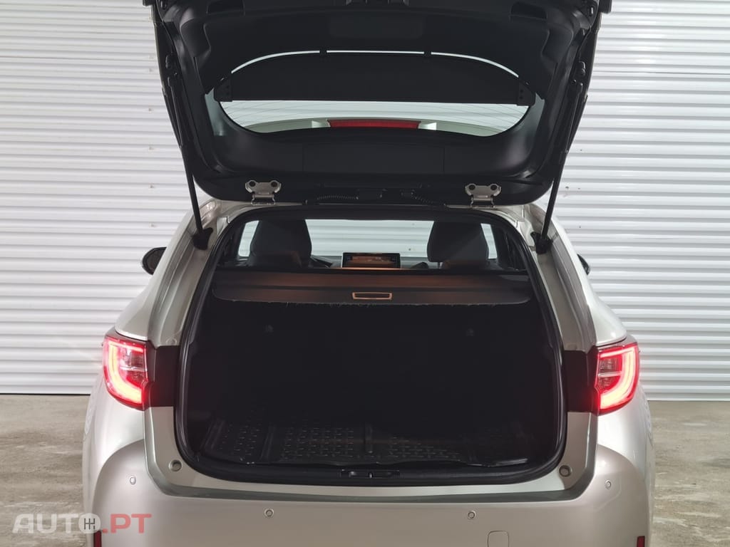 Toyota Corolla Touring Sports 1.8 Hybrid Comfort