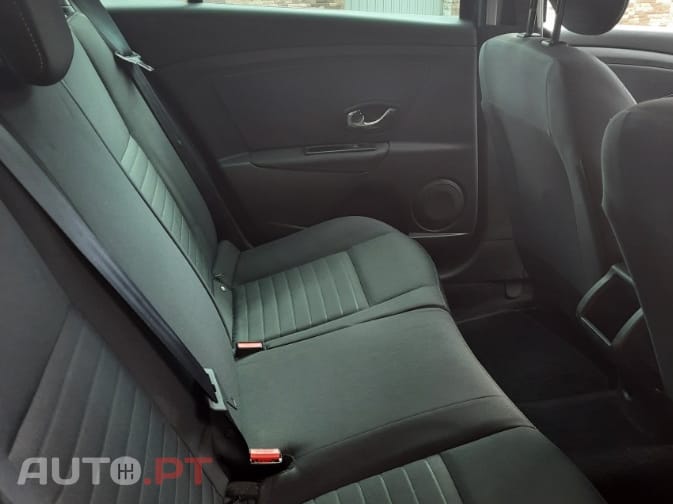 Renault Mégane Sport Tourer Limited Dynamic S&S