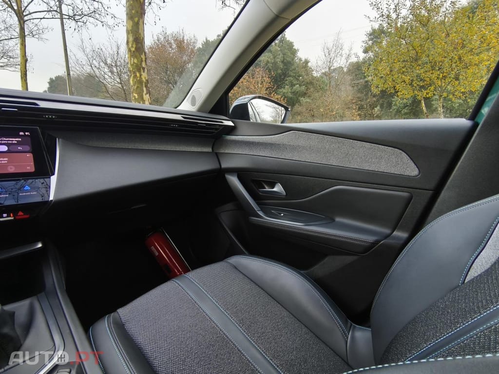 Peugeot 308 1.5 BlueHDi Allure Pack