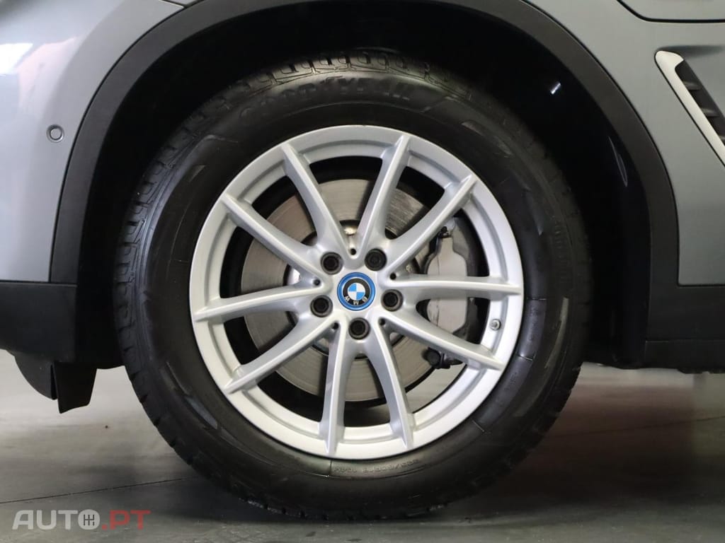 BMW X3 xDrive30e Auto