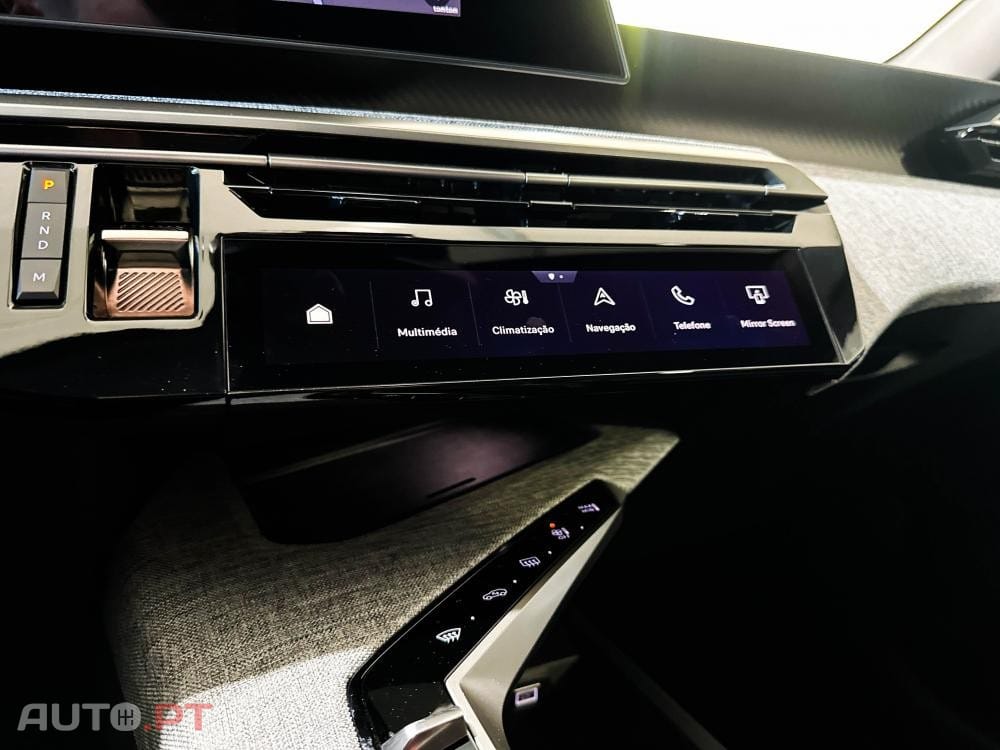 Peugeot 5008 1.2 Hybrid Allure Pack e-DCS6