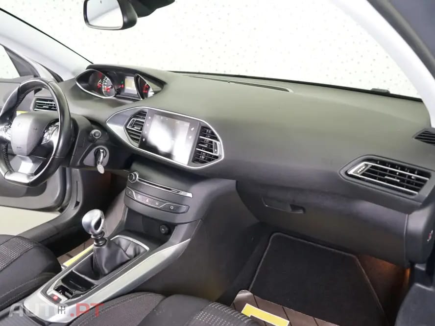 Peugeot 308 SW 1.6 BlueHDi Allure