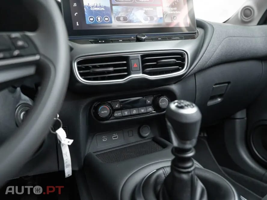 Nissan Juke 1.0 DIG-T N-Connecta