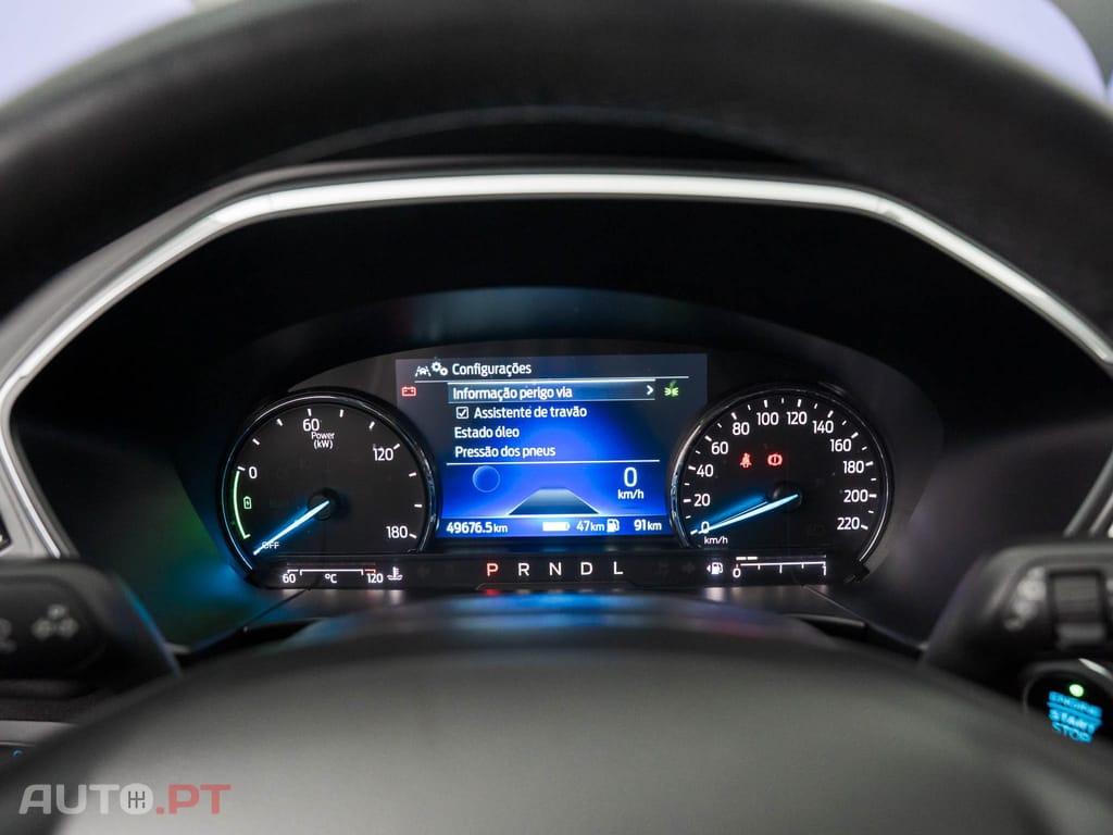 Ford Kuga 2.5 PHEV Titanium