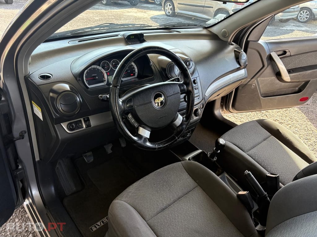 Chevrolet Aveo 1.4 LT