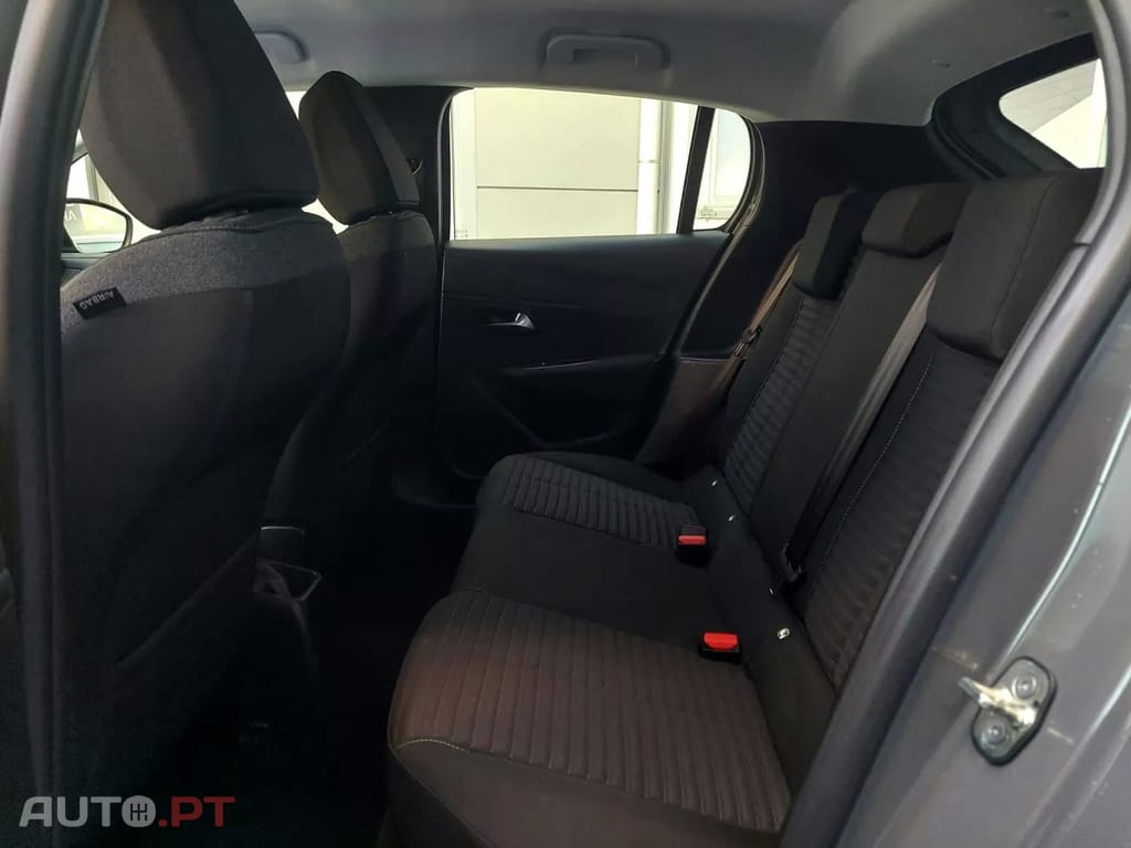 Peugeot 208 1.2 PureTech Active Pack