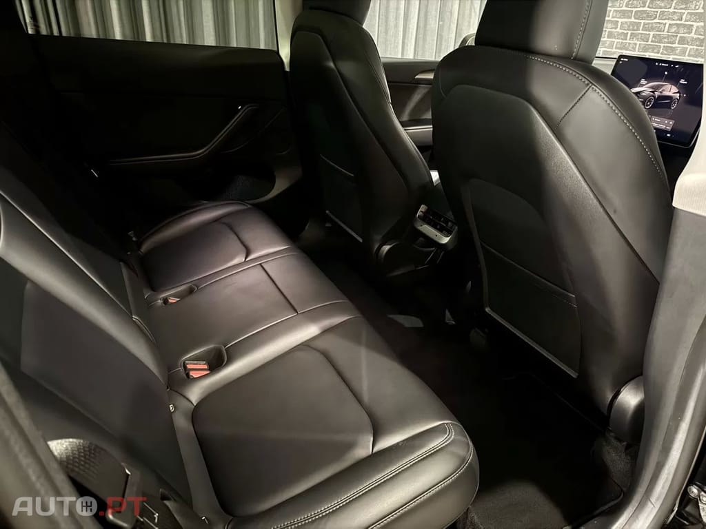 Tesla Model Y Tração Traseira