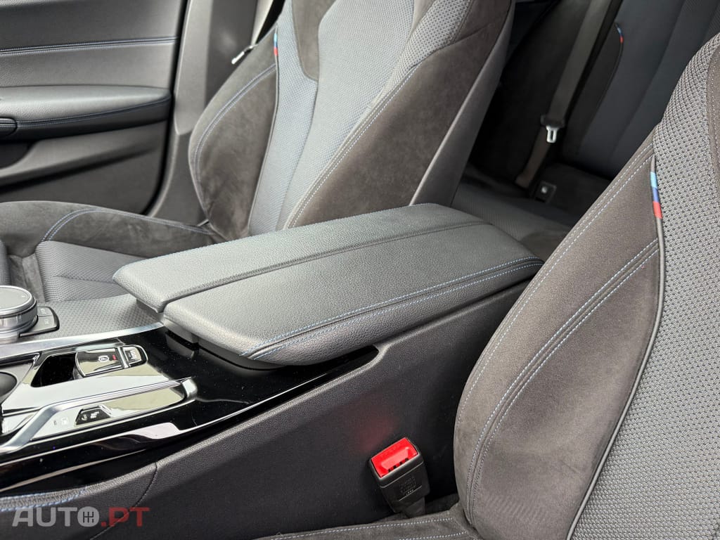 BMW 530 e Pack Desportivo M