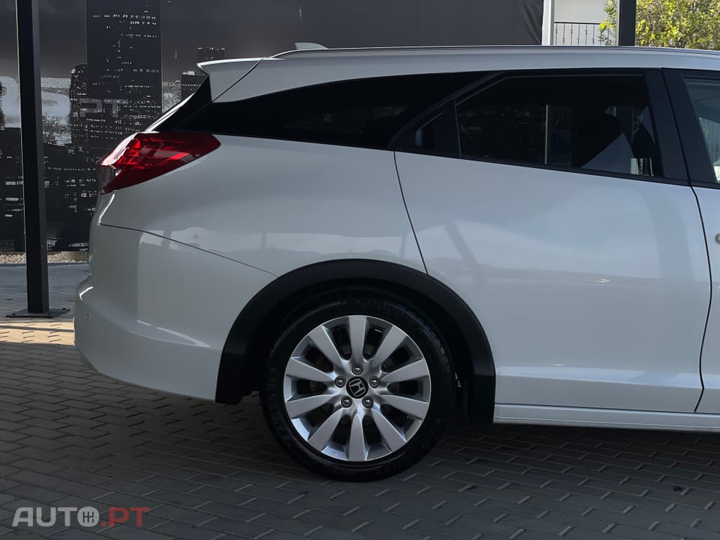 Honda Civic Tourer 1.6 i-DTEC Sport Navi