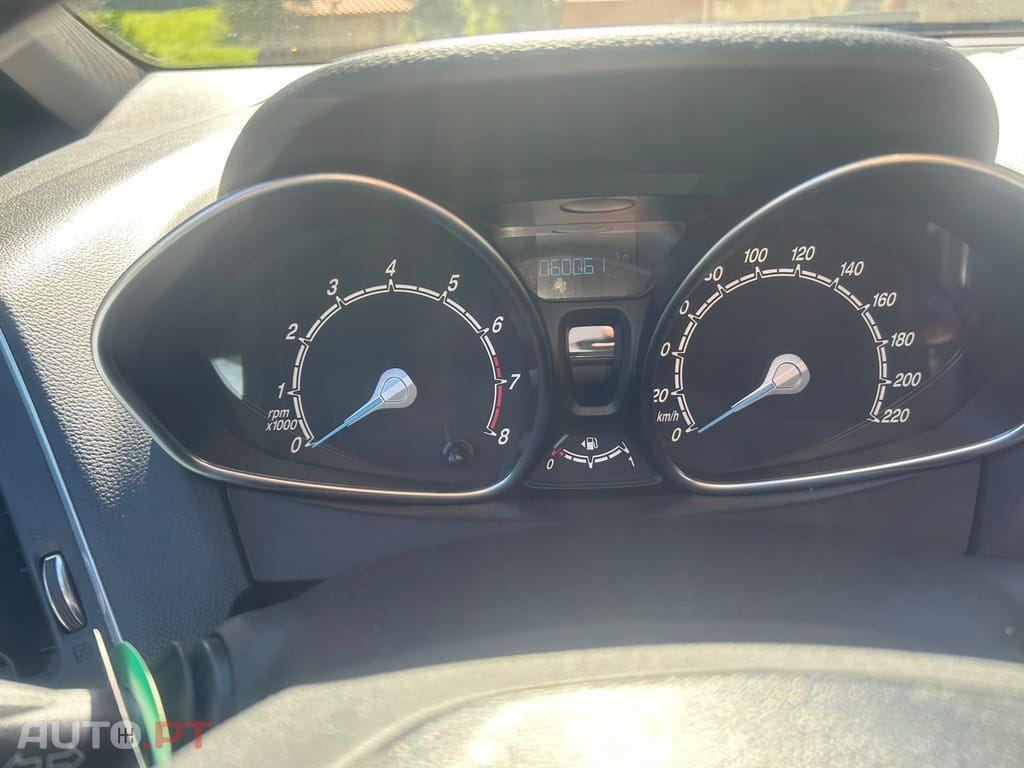 Ford B-Max 1.0 ECOBOST — fotografia 7
