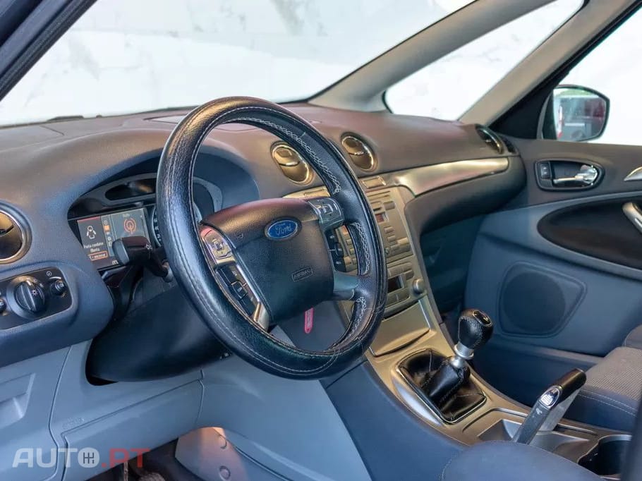 Ford S-Max 1.8 TDCi Titanium 7L