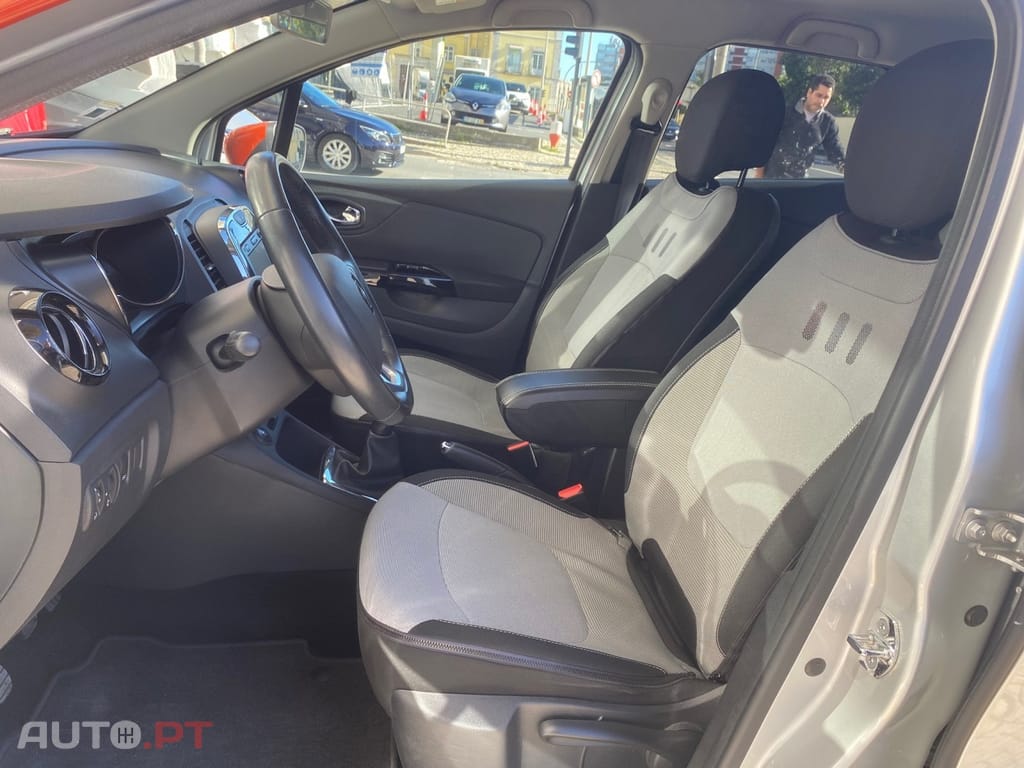 Renault Captur 0.9 TCE Sport