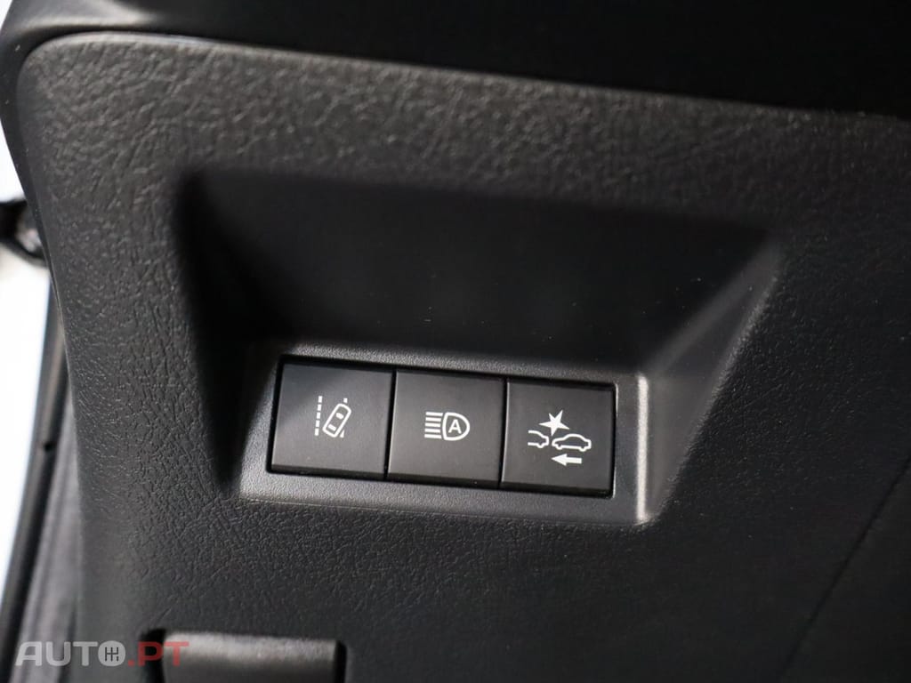 Toyota Yaris 1.5 Híbrido Comfort