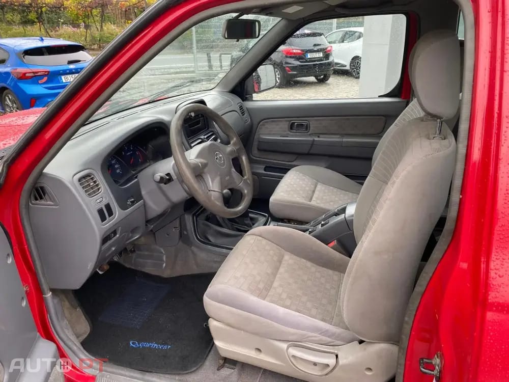 Nissan Pick Up 2.5 TD KC