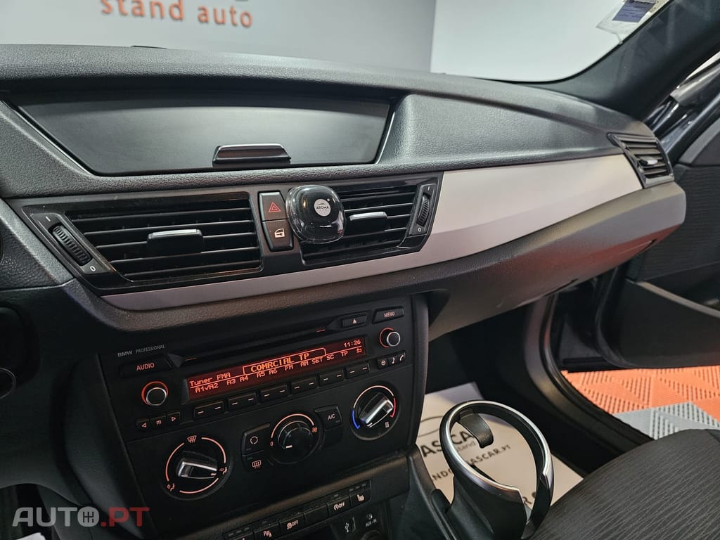 BMW X1 18 d sDrive Advantage