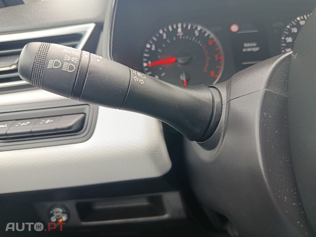 Renault Clio 1.0 TCe Evolution Bi-Fuel