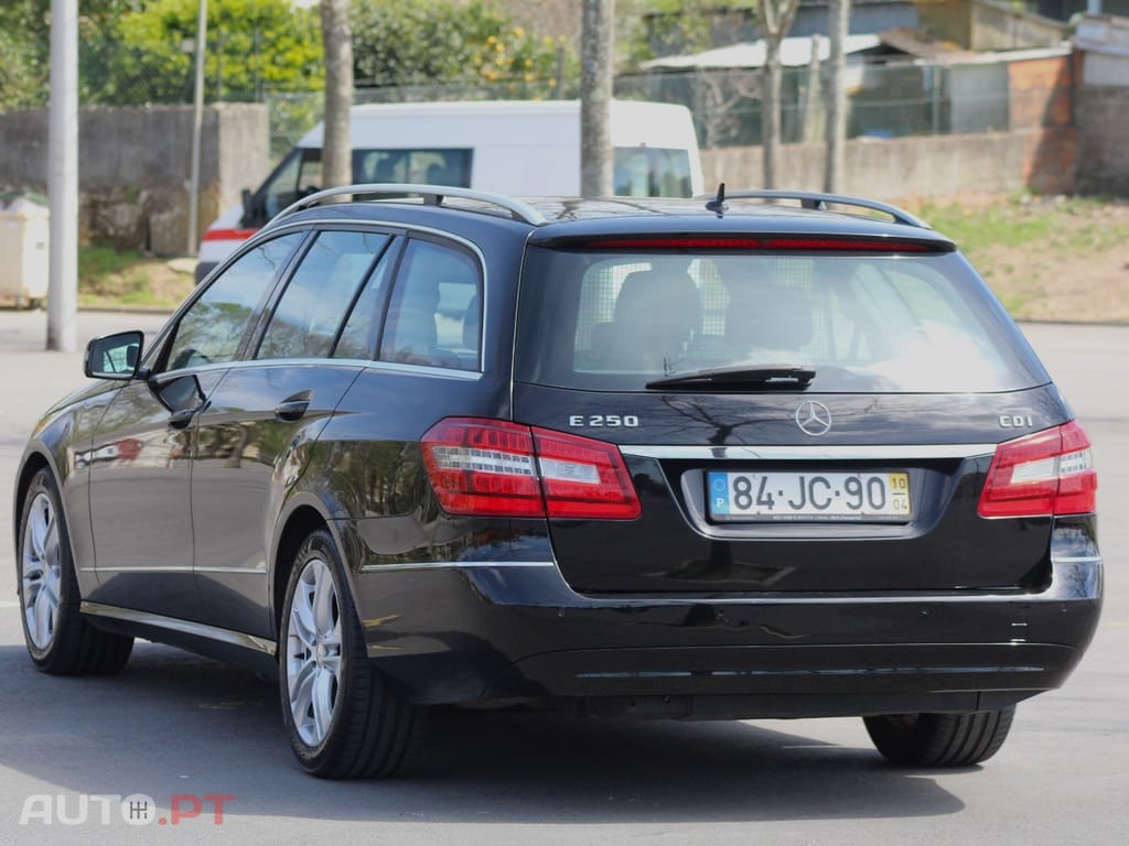 Mercedes-Benz E 250 CDi Elegance BlueEfficiency Auto.