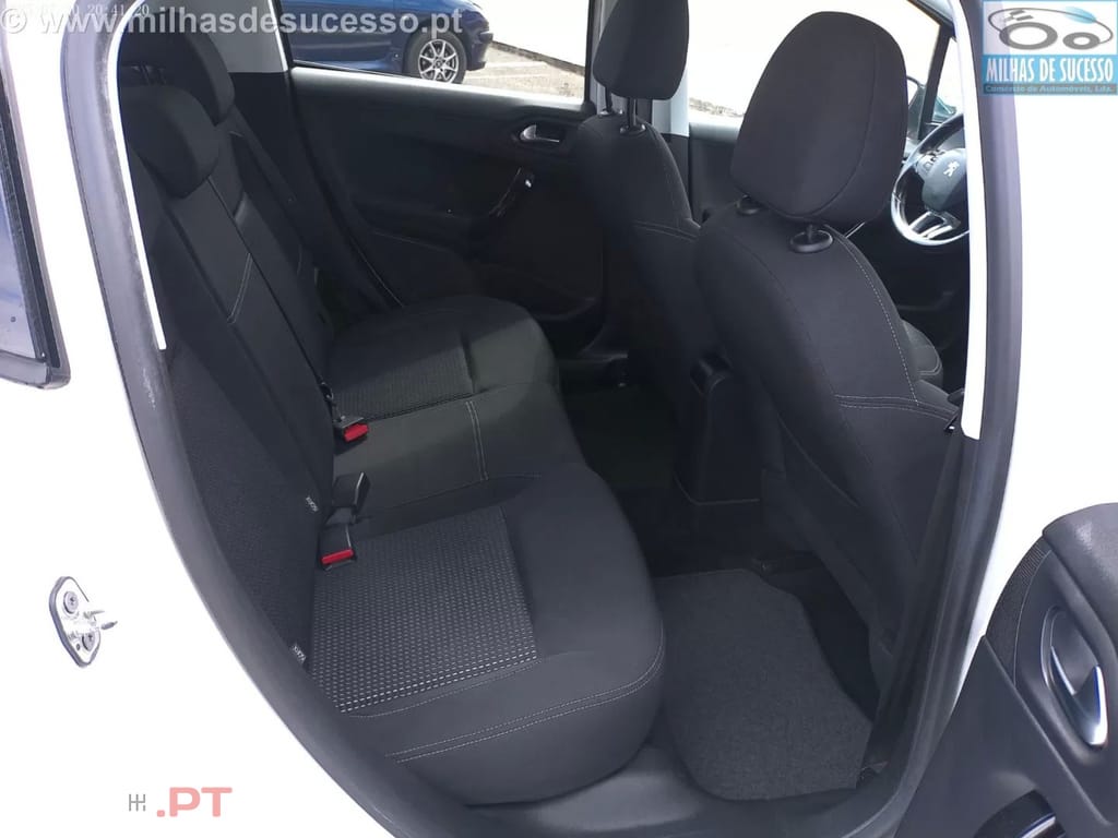 Peugeot 208 1.5 BlueHDi Allure