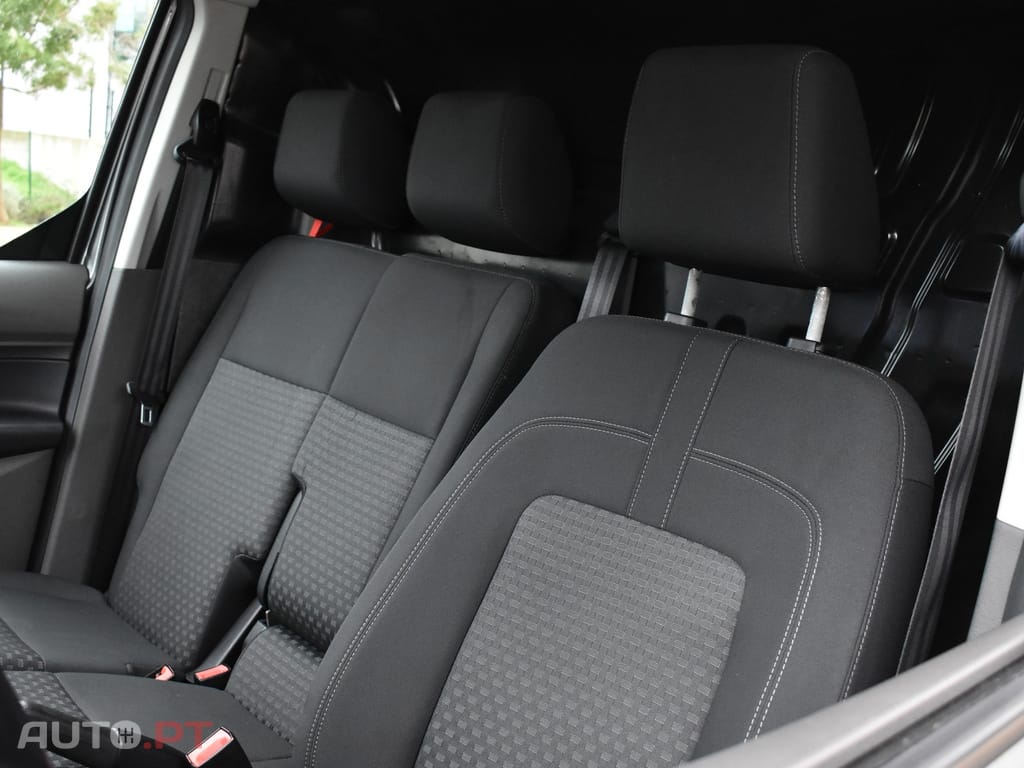 Ford Transit Connect 1.5 TDCi 210 L2 Trend Powershift