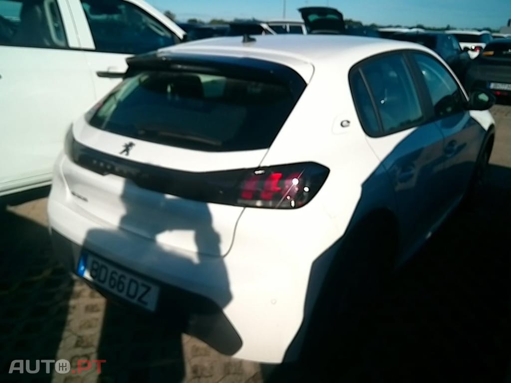 Peugeot E-208 50 kWh Active Pack