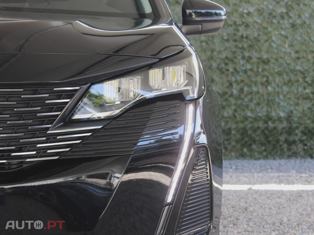 Peugeot 3008 1.5 BlueHDi Allure
