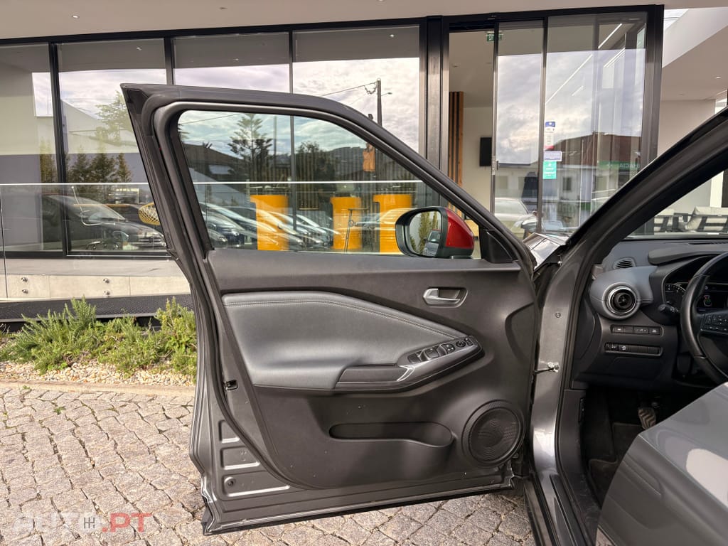 Nissan Juke 1.0 DIG-T N-Connecta