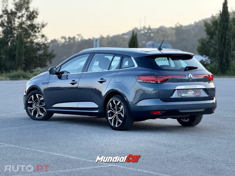 Renault Mégane Sport Tourer 1.6 E-Tech Plug-In Business