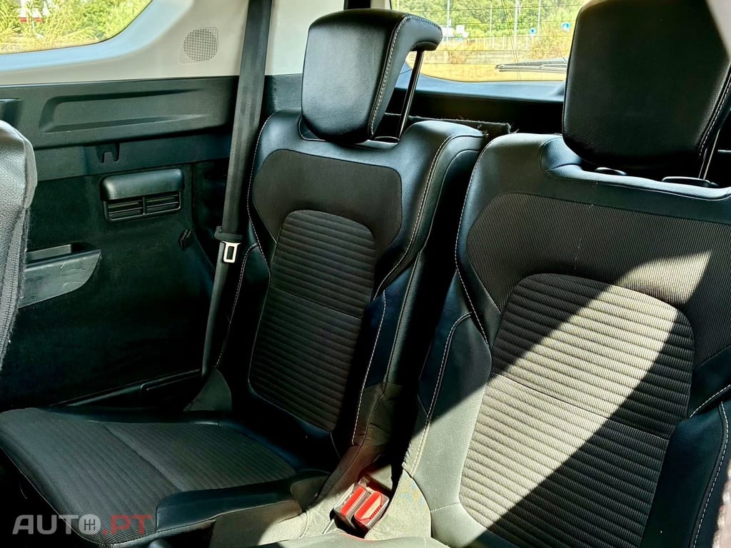 Renault Grand Scénic 1.5 Hybrid Assist