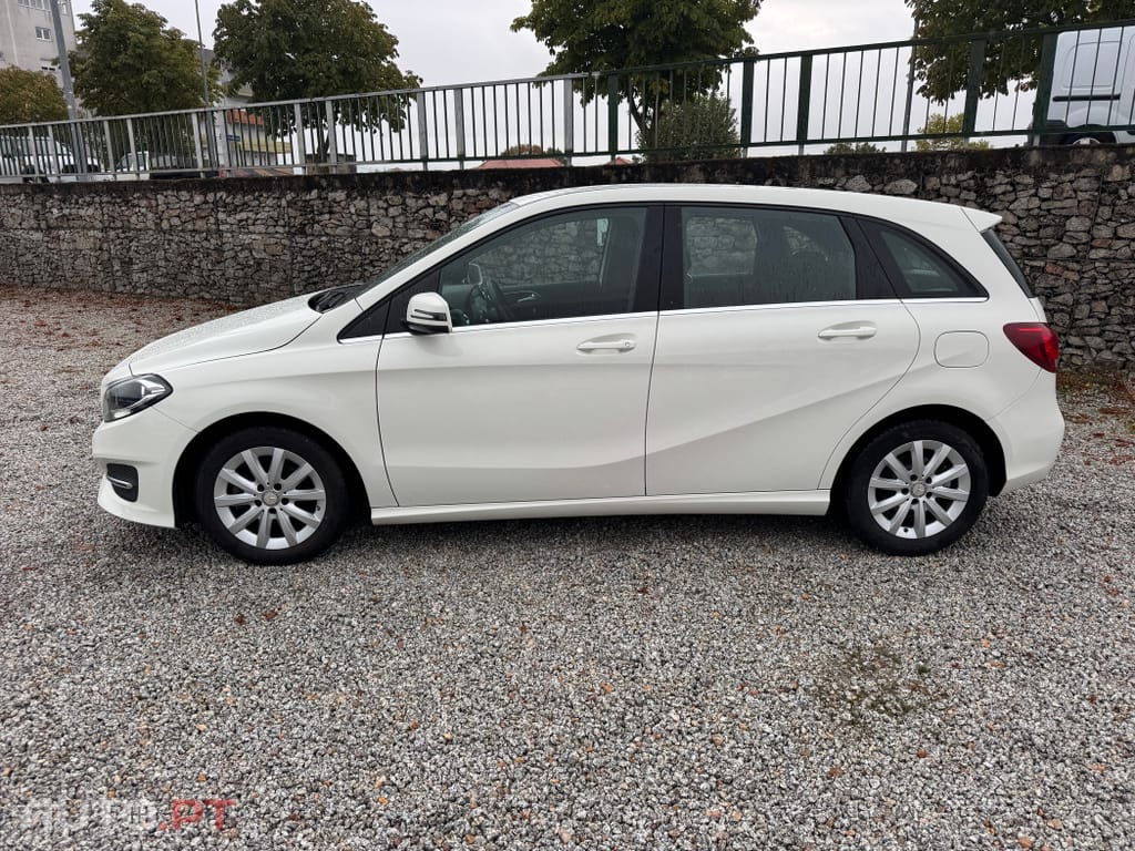 Mercedes-Benz B 180 d Edition