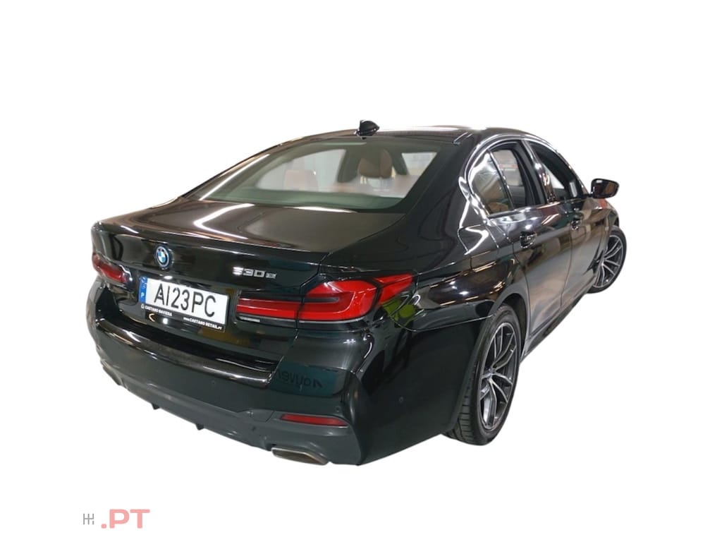 BMW 530 e Pack Desportivo M