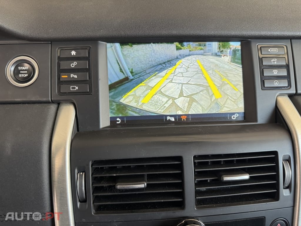 Land Rover Discovery Sport 2.2 SD4 HSE Luxury Auto — fotografia 11