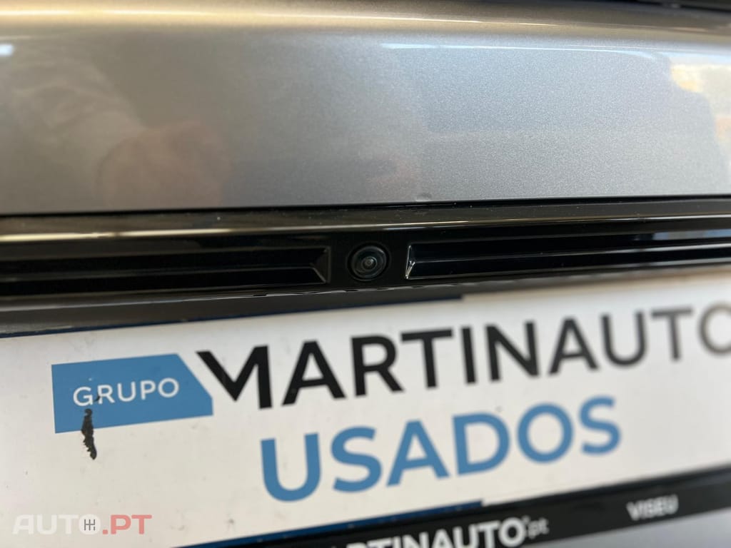 Peugeot E-2008 50 kWh Allure