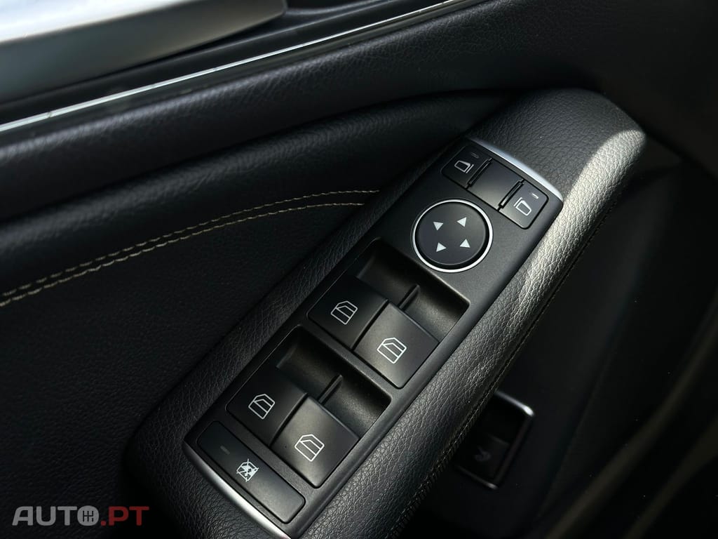 Mercedes-Benz CLA 180 d 7G-DCT Urban