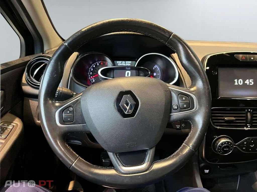 Renault Clio Sport Tourer Tce Limited 