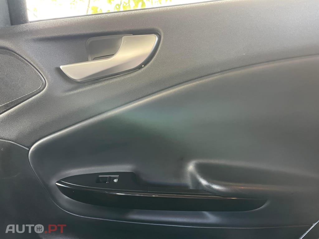 Alfa Romeo Giulietta 1.6 JTDm Corporate