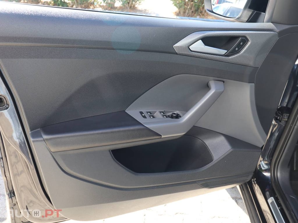 Volkswagen T-Cross 1.0 TSI OPF R-Line