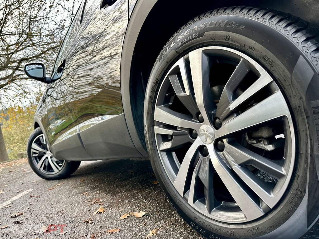 Peugeot 3008 1.5 BlueHDi Allure Pack EAT8
