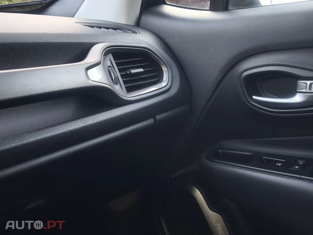 Jeep Renegade 1.3 T-GDI Auto Limited