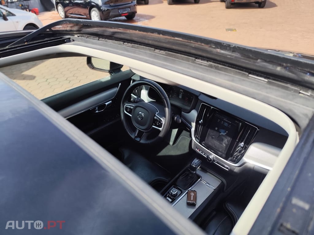 Volvo S90 2.0 B5 Inscription AWD Geartronic