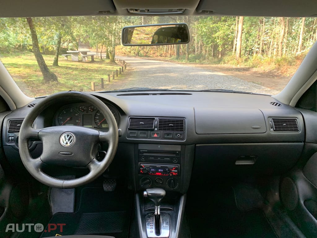 Volkswagen Golf 1.9 TDi Confortline Aut.