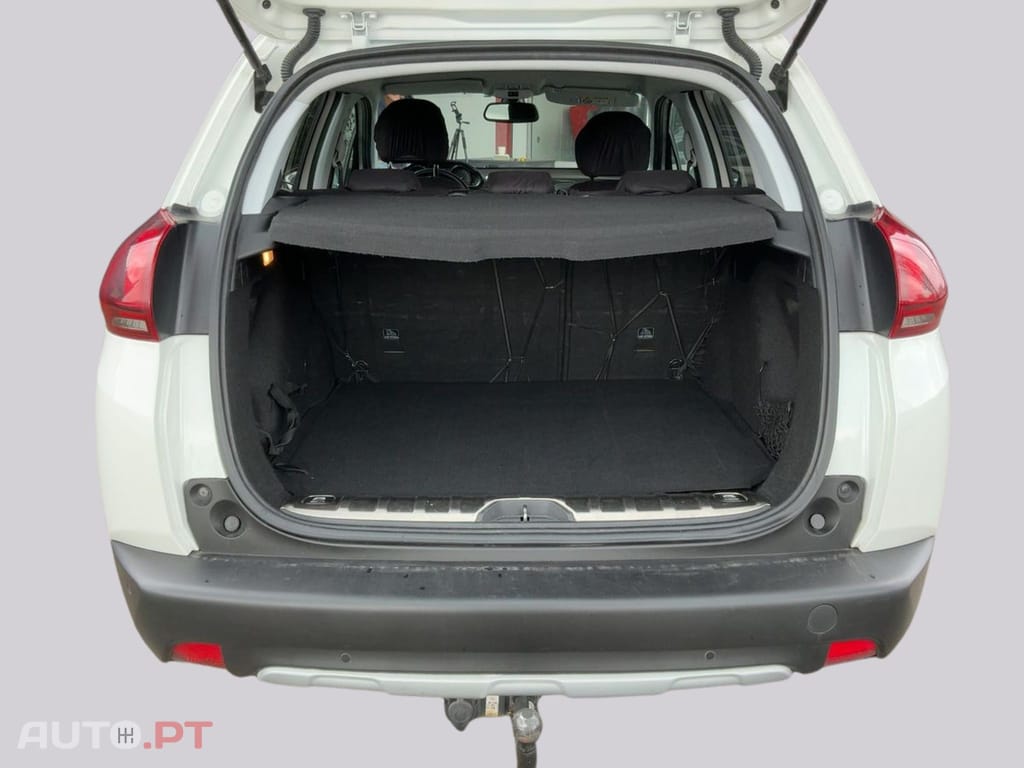 Peugeot 2008 1.2 PureTech Allure EAT6