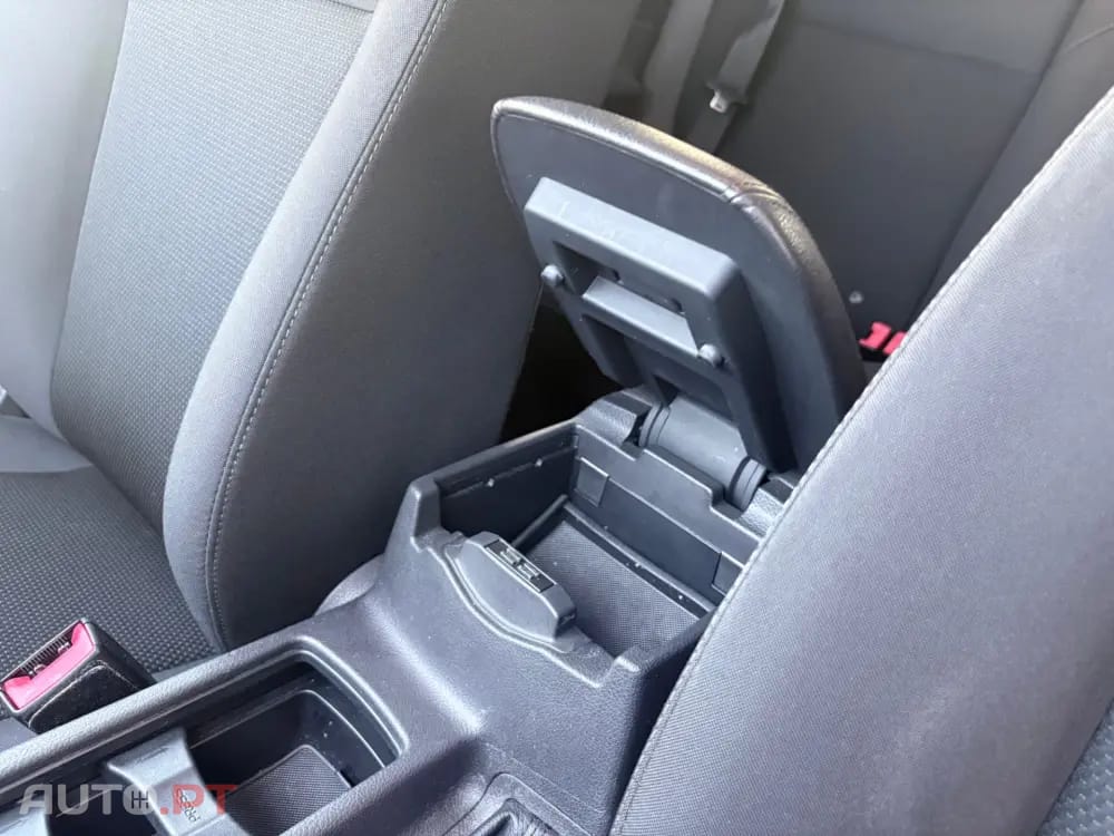 Ford Focus 1.0 EcoBoost S&S COOL&CONNECT DESIGN