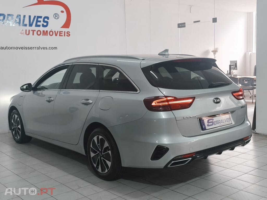 Kia Ceed SW 1.6 GDi PHEV Tech 6DCT