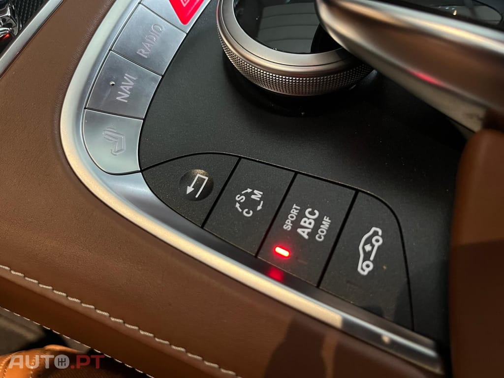 Mercedes-Benz S 63 AMG Coupe 4-Matic V8 BiTurbo 