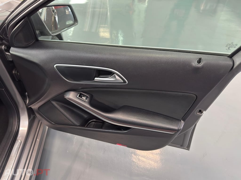 Mercedes-Benz A 200 CDi BE AMG Line